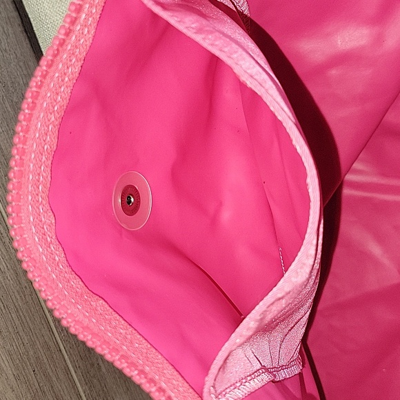 Large Longchamp Lepliage Pink Nylon/Leather Tote Shoulder Bag - Picture 10 of 14